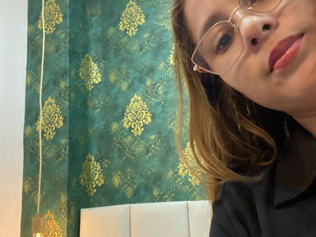 SiaMiller - Live porn &amp; sex cam - 24133621