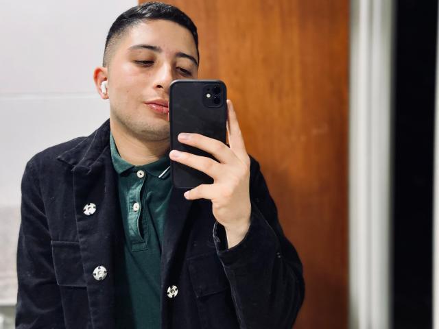 AntonioMoretti - сексуальная веб-камера в реальном времени - 24134645