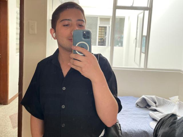 AntonioMoretti - Live porn &amp; sex cam - 24134653