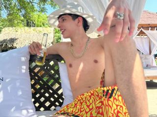 LondonCock - Live sex cam - 24135053