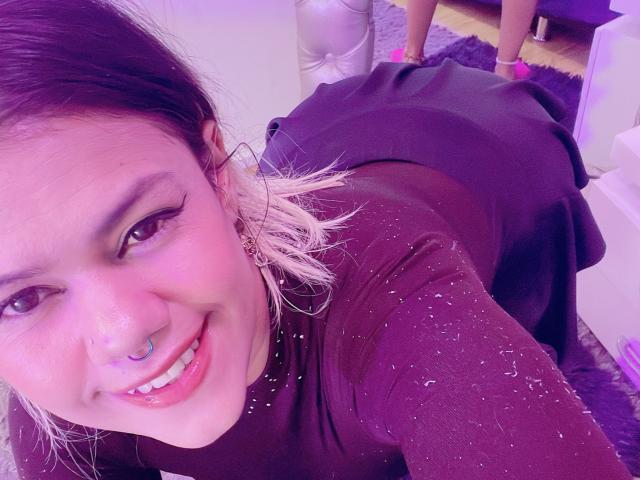 TarahDustin - Live porn &amp; sex cam - 24135089