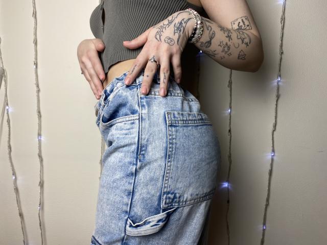 ElleBloom - Sexe cam en vivo - 24135517