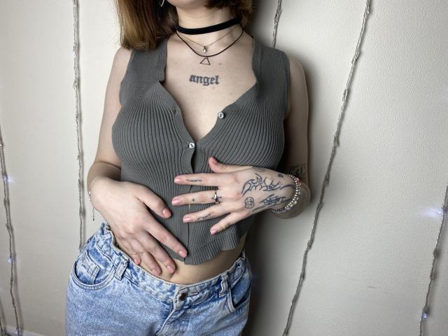 ElleBloom - Live porn &amp; sex cam - 24135541