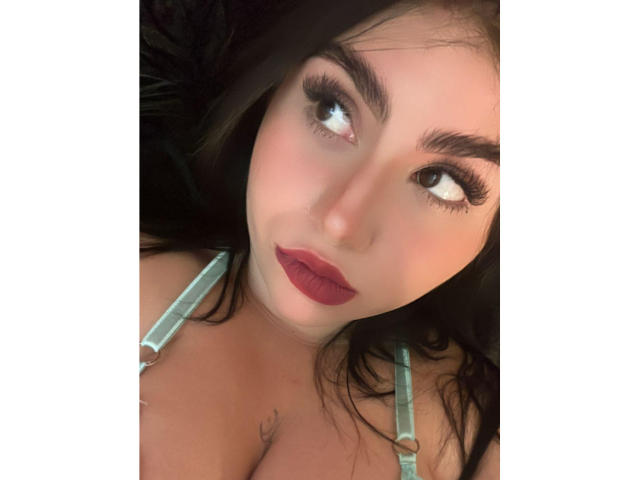 VenusMusa - פורנו בשידור חי ומצלמת סקס - 24139921