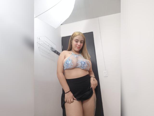 StacyAnzola - Live porn &amp; sex cam - 24140069