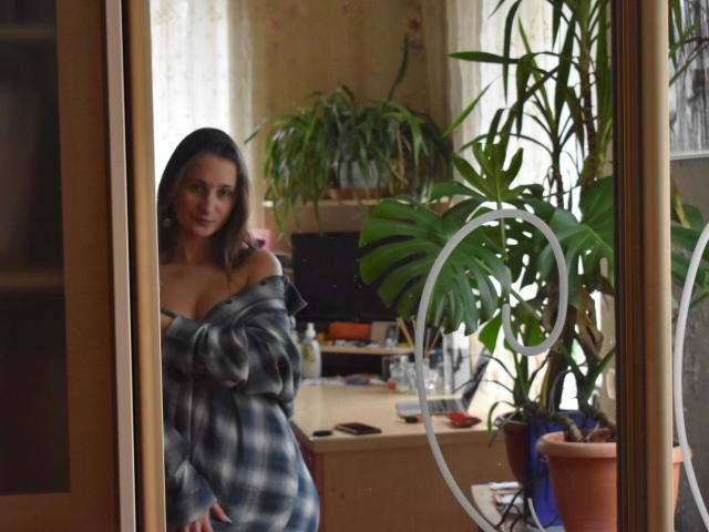 MichelleHotX69 - Live porn &amp; sex cam - 24140489