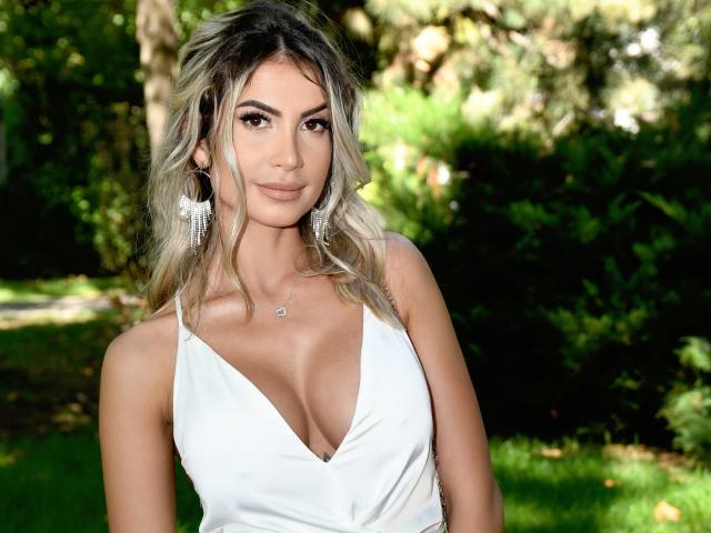 Lellie - Live sexe cam - 24140517