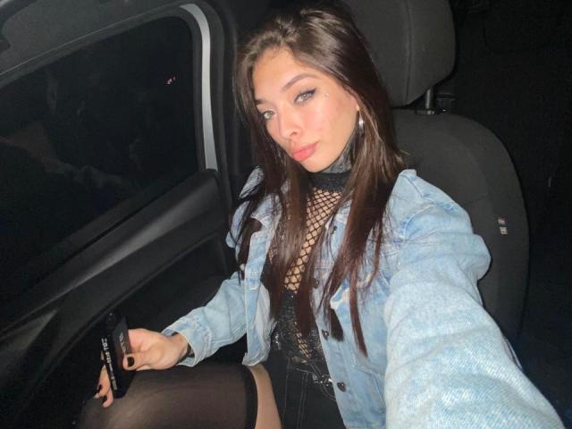 KatieSantana - Live porn &amp; sex cam - 24153365