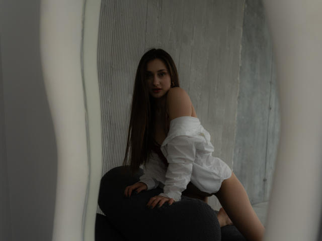 LaraSweetyHot - Live porn &amp; sex cam - 24155277