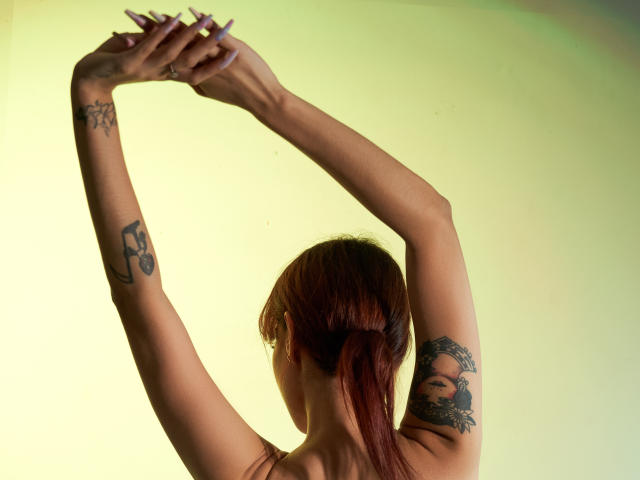 LucyMillers - Live porn &amp; sex cam - 24159089