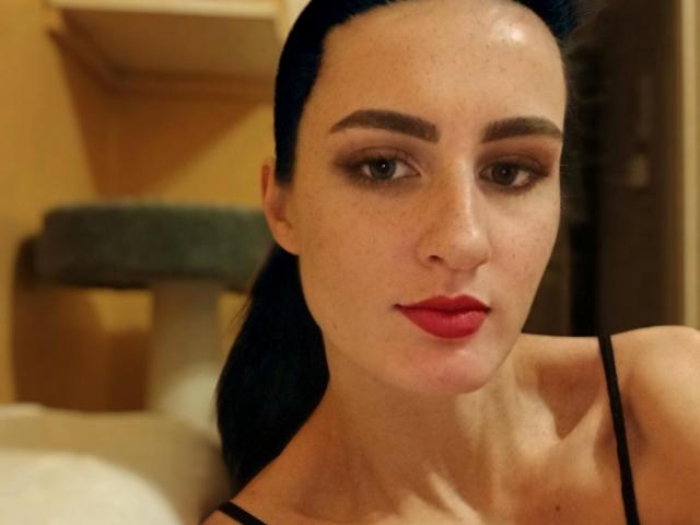 AndreaXHot69 - Live Sex Cam - 24163717