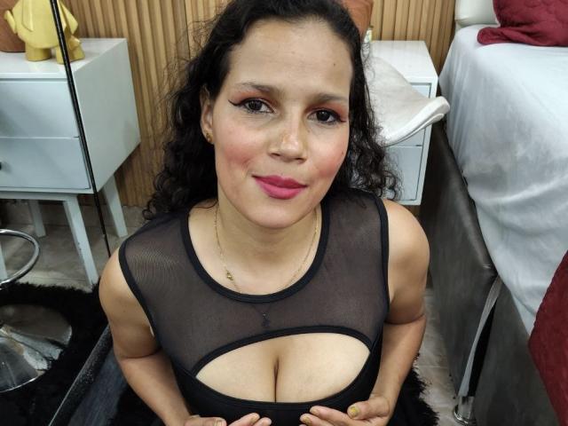 HelenaRouge - сексуальная веб-камера в реальном времени - 24164913