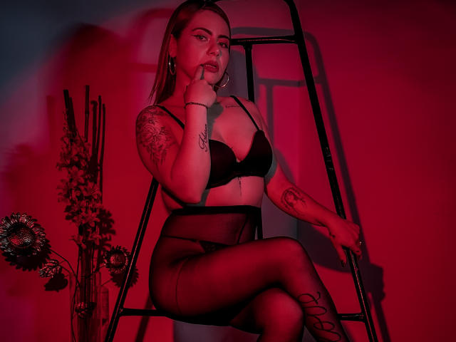 DulceCharlotteHot - Live porno og sexkamera - 24165993