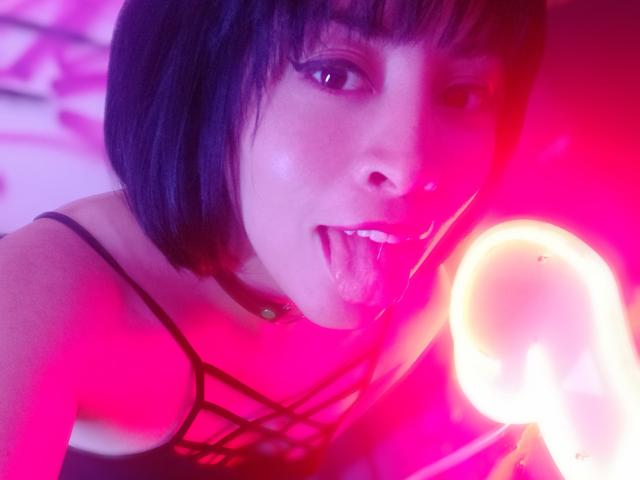 IsisDiosa - Camera khiêu dâm &amp; quyến rũ trực tiếp - 24169101