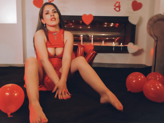 GiaGreen - Live porn &amp; sex cam - 24176017