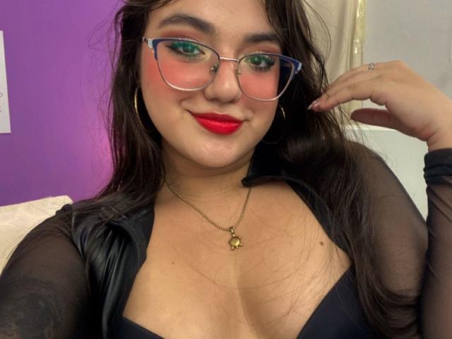 VictoriaSaens - 라이브 포르노 &amp; 섹스 캠 - 24176393