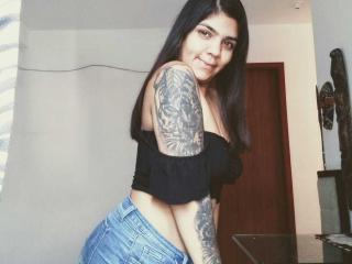 AniisaAli - Live porn &amp; sex cam - 24177725