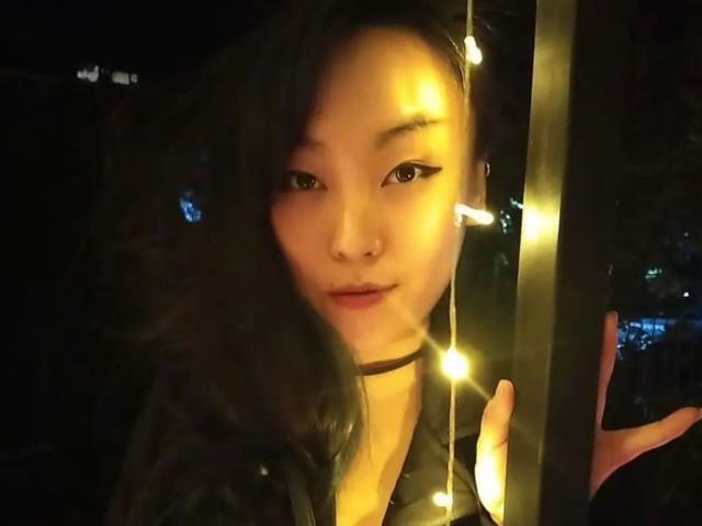 HannaKim - сексуальная веб-камера в реальном времени - 24178585