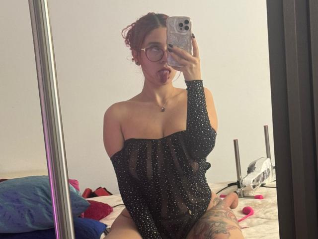 ValeryScot - Live porn &amp; sex cam - 24179113