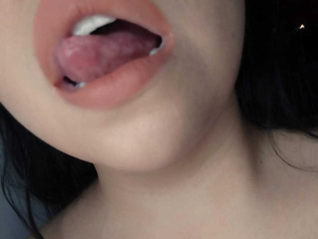 LilyRousee - Live porn &amp; sex cam - 24179581