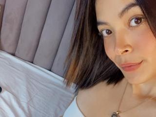 ChloeBanks - Live porn &amp; sex cam - 24181429