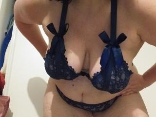 LiliChattePoilue - Sexe cam en vivo - 24186205