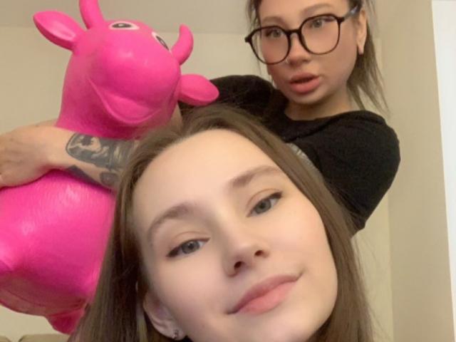 CaramellSex - Live porn &amp; sex cam - 24190313