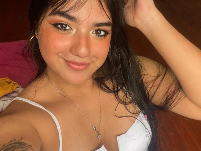 VictoriaSaens - Sexe cam en vivo - 24192125