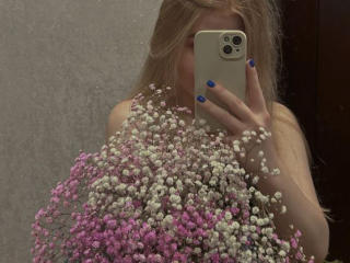 Kisa69Hot - сексуальная веб-камера в реальном времени - 24193129