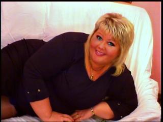 XBigTitsx - Live Sex Cam - 2419516