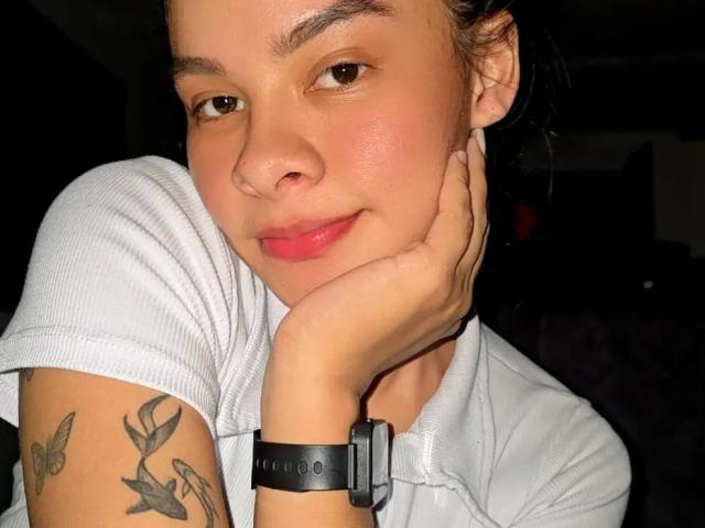 NoaStewart - Live Sex Cam - 24195373