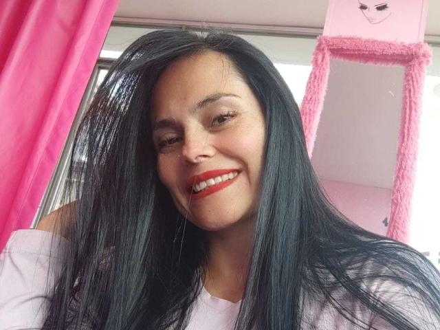 CharlotteCrofort - Live sexe cam - 24196925