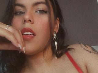 AlisonBossi - Live porn &amp; sex cam - 24200093