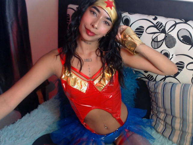 MaddyParker - Live Sex Cam - 24200593