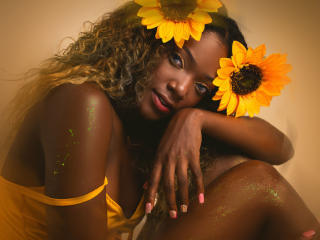 KeisyCories - Live porn &amp; sex cam - 24204525