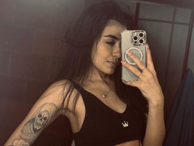 AlysonMoss - Live porn &amp; sex cam - 24204857