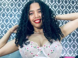 ZoeJonees - Live porn &amp; sex cam - 24205221