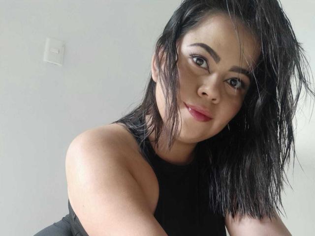 LilyRousee - Live porn &amp; sex cam - 24209577