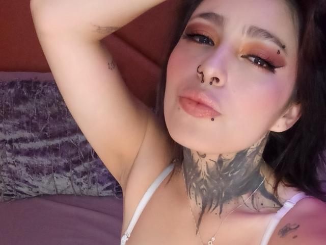 MartinaPalmer - Sexe cam en vivo - 24209857