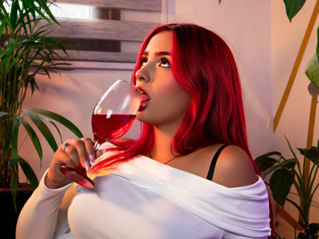 AlanaOdinsson - פורנו בשידור חי ומצלמת סקס - 24210597