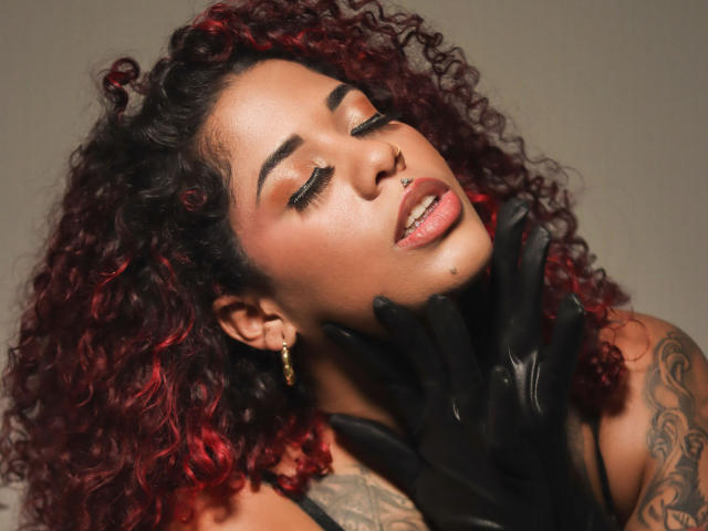 ApriilCooper - Sexe cam en vivo - 24211553