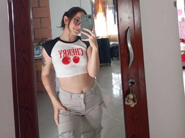 LisaMartini - Live porn &amp; sex cam - 24219829