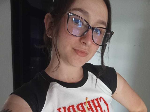 LisaMartini - Live porn &amp; sex cam - 24219837