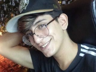 DamianFerrer - Live porn &amp; sex cam - 24223089