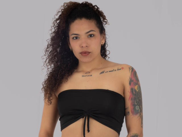 AndreaLover - Live porn &amp; sex cam - 24225493