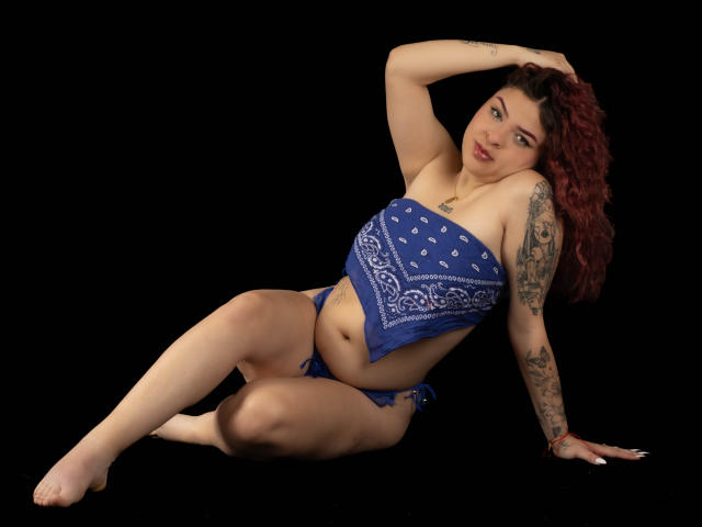 CharlotteQ69 - Sexe cam en vivo - 24225645