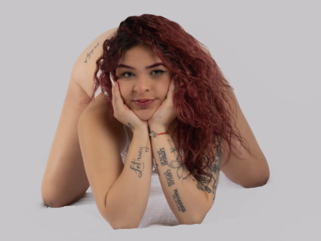 CharlotteQ69 - Live porn &amp; sex cam - 24225817