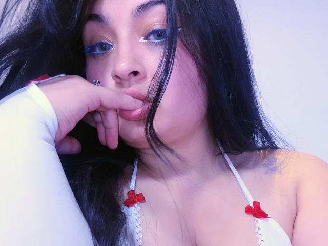 LindaSophieX - Live porn &amp; sex cam - 24227309