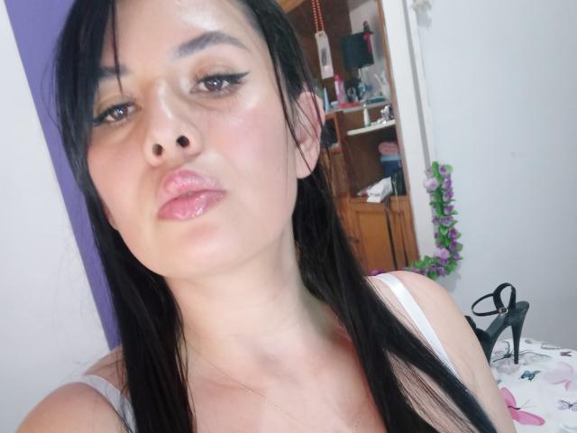 VenuzLove - Live porn &amp; sex cam - 24227469