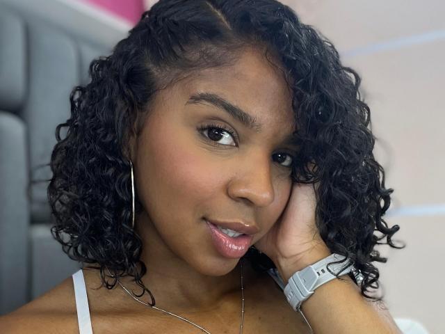 LisaMendez - ライブポルノ&amp;セックスカム - 24229681